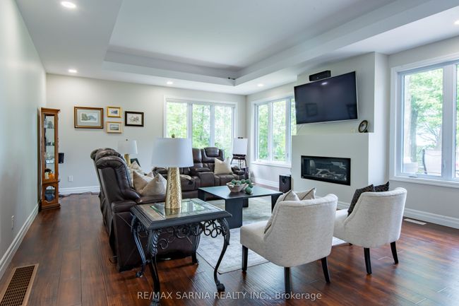 3394 Schram Dr, House other with 4 bedrooms, 3 bathrooms and 8 parking in Camlachie ON | Image 24