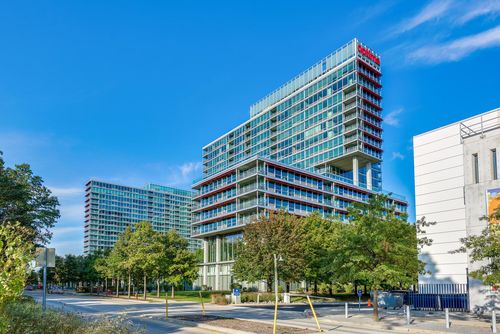 unit-700-9715 Woods Dr, Skokie, IL, 60077-4443 | Card Image