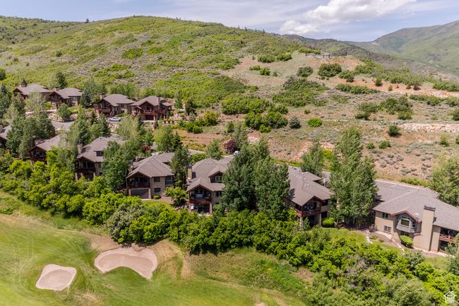 1085 Links Dr, House other with 6 bedrooms, 6 bathrooms and 2 parking in Midway UT | Image 44