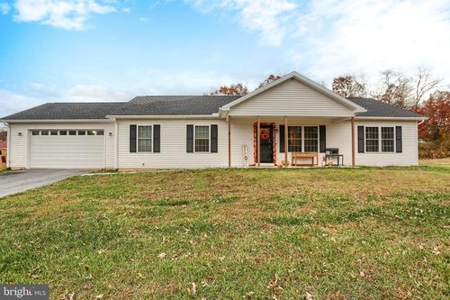 405 Small Valley Rd, HALIFAX, PA, 17032-9736 | Card Image