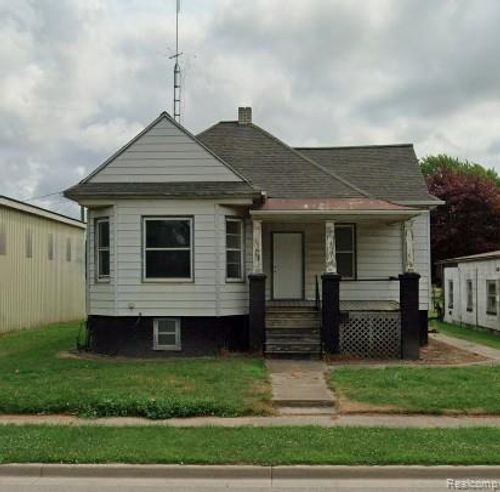 724 N Beck Street, Sebewaing Village, MI, 48759 | Card Image