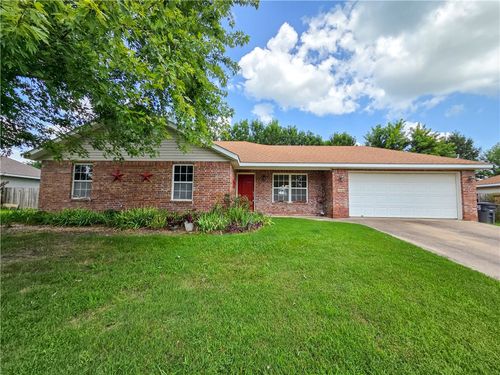686 Richland Creek Ave, Elkins, AR, 72727-8428 | Card Image
