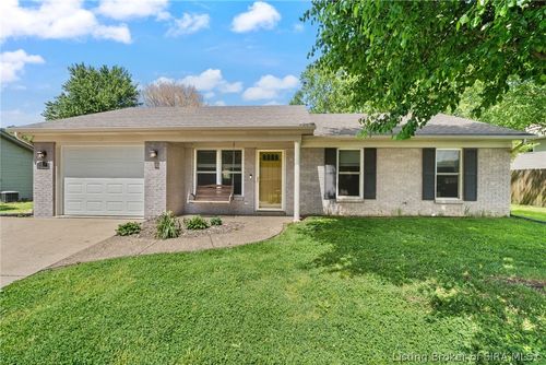 117 Stark Dr, Borden, IN, 47106-8964 | Card Image