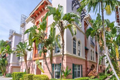 unit-2002-1033 Ne 17th Way, Fort Lauderdale, FL, 33304-2463 | Card Image