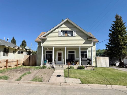 313 Agate St, Kemmerer, WY, 83101 | Card Image