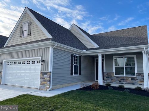 61 Petal Park Pl, DOVER, DE, 19904-5790 | Card Image
