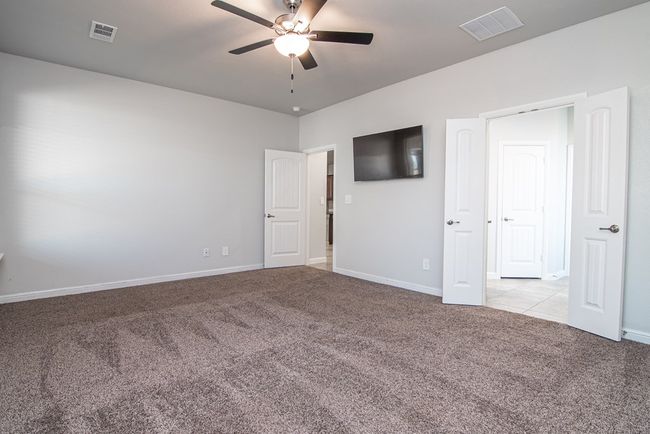 7001 Mcpherson Ln, House other with 4 bedrooms, 3 bathrooms and 2 parking in Midland TX | Image 6