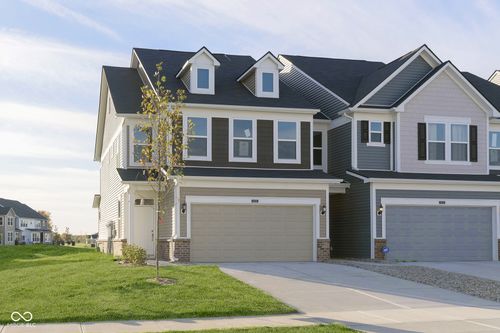 693 Garrow Dr, Westfield, IN, 46074-7682 | Card Image