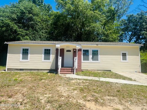 2689 Village Green Ln, Macon, GA, 31206-8219 | Card Image