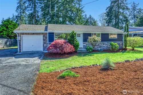 5804 176th St Sw, Lynnwood, WA, 98037-2818 | Card Image