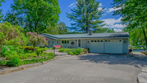 1092 Cowbell Lane, Severn Bridge, ON, P0E1N0 | Card Image