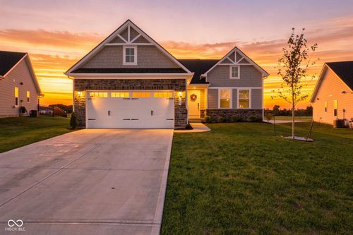 183 Palmetto Dr, Whiteland, IN, 46184-7041 | Card Image