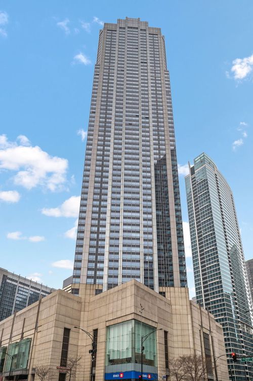 apt-708-512 N Mcclurg Ct, Chicago, IL, 60611-4141 | Card Image