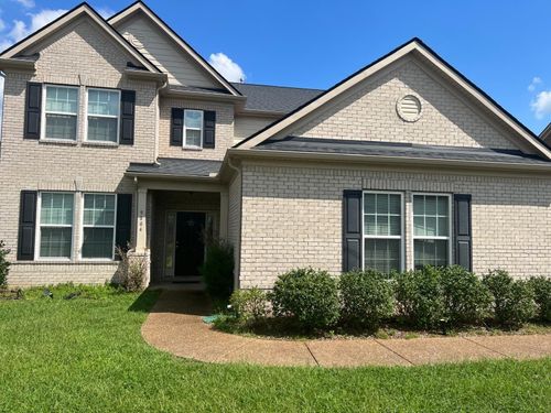 9804 Glenmore Ln, Brentwood, TN, 37027-1451 | Card Image