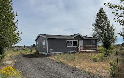 58282 Maple Circle Rd, Christmas Valley, OR, 97641-2445 | Card Image