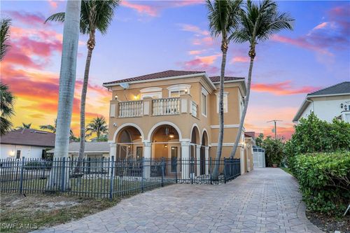 11020 Vanderbilt Drive, NAPLES, FL, 34108 | Card Image