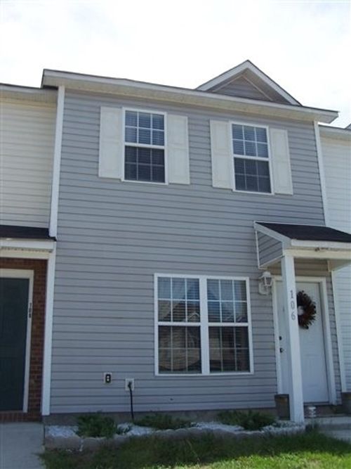 106 Pinegrove Ct, Jacksonville, NC, 28546-7885 | Card Image