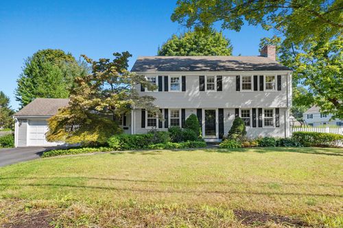 126 Westminster Dr, West Hartford, CT, 06107-3355 | Card Image