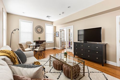 unit-2-79 Bartlett St, Boston, MA, 02129-2578 | Card Image