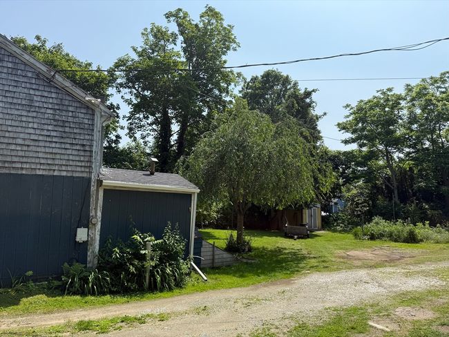 143 S Main St, House other with 2 bedrooms, 1 bathrooms and 4 parking in Acushnet MA | Image 5