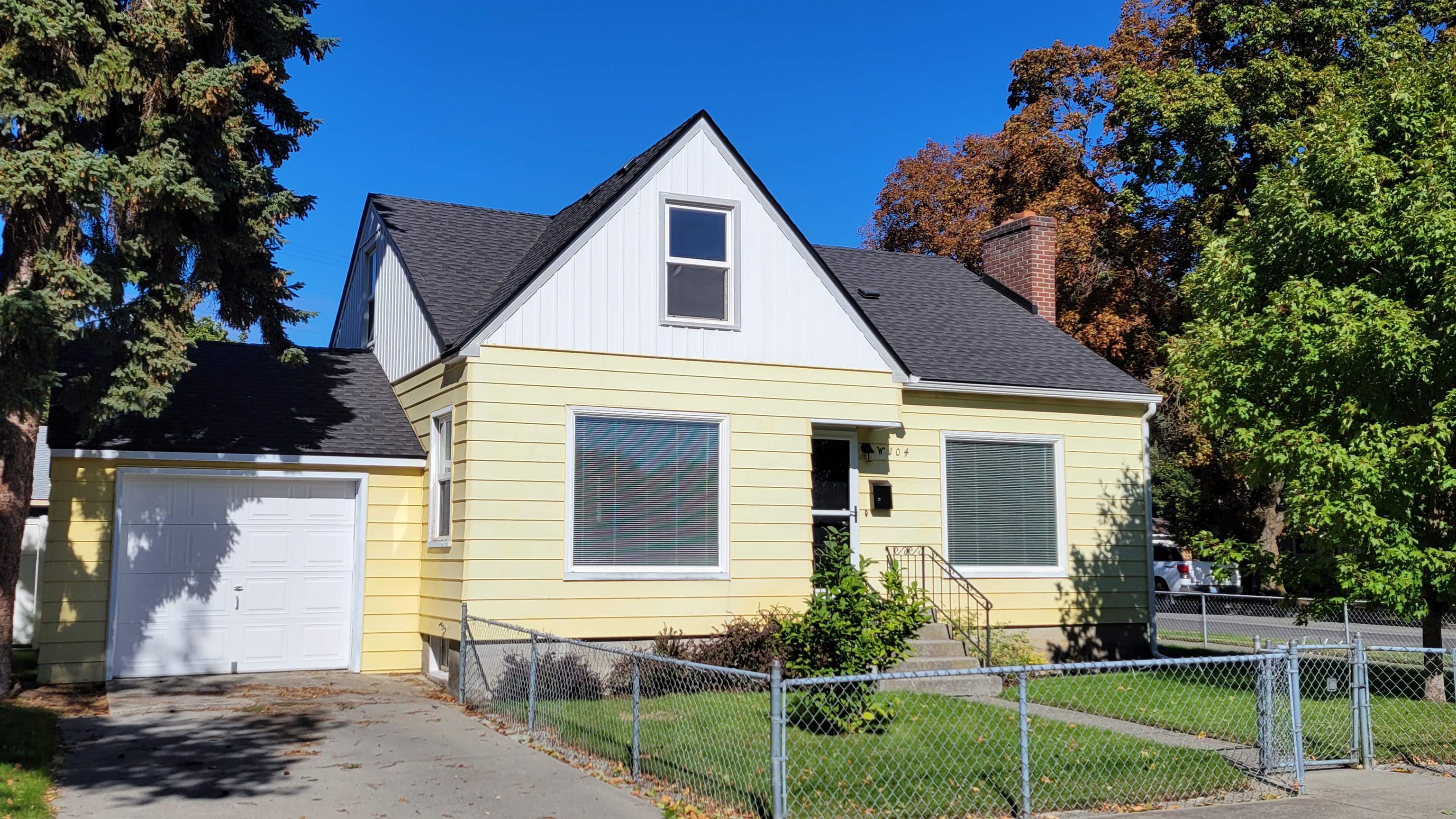Waverly Pl, Spokane, WA 99205