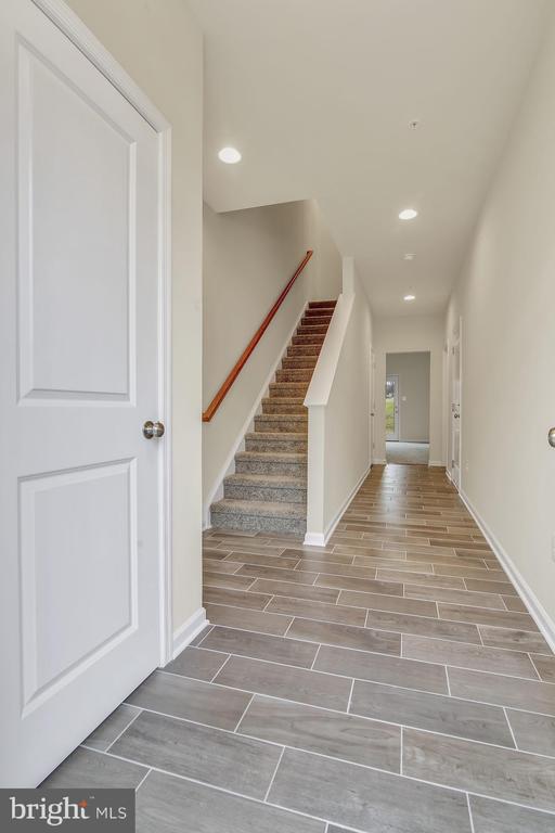 Residential in GLEN BURNIE 3