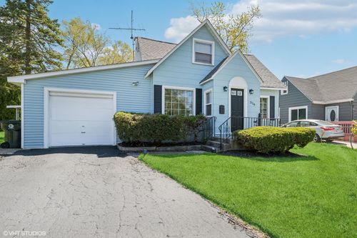 519 Catalpa Dr, Round Lake, IL, 60073-3021 | Card Image
