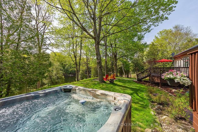 5885 Davey Dr, House other with 4 bedrooms, 4 bathrooms and 10 parking in Verona ON | Image 11