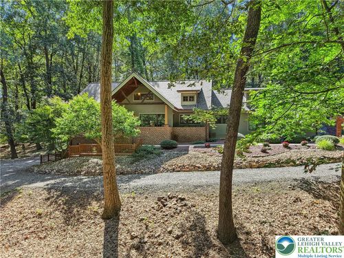 1526 Parkland Rd, COOPERSBURG, PA, 18036-9060 | Card Image