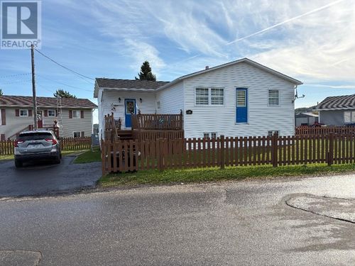 23 Middle Road, Robert's Arm, NL, A0J1R0 | Card Image