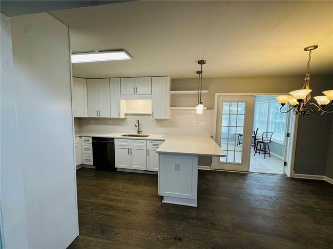 208 Arbour Way, House other with 3 bedrooms, 2 bathrooms and null parking in Suwanee GA | Image 20