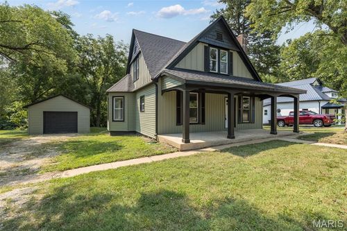 107 N Coffman St, Park Hills, MO, 63601-2103 | Card Image