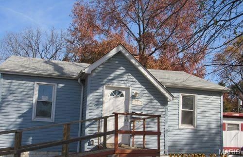 134 N Florida Ave, Belleville, IL, 62221-5430 | Card Image