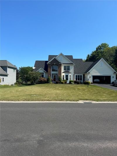 854 Park Haven Drive, House other with 4 bedrooms, 2 bathrooms and null parking in Webster NY | Image 1