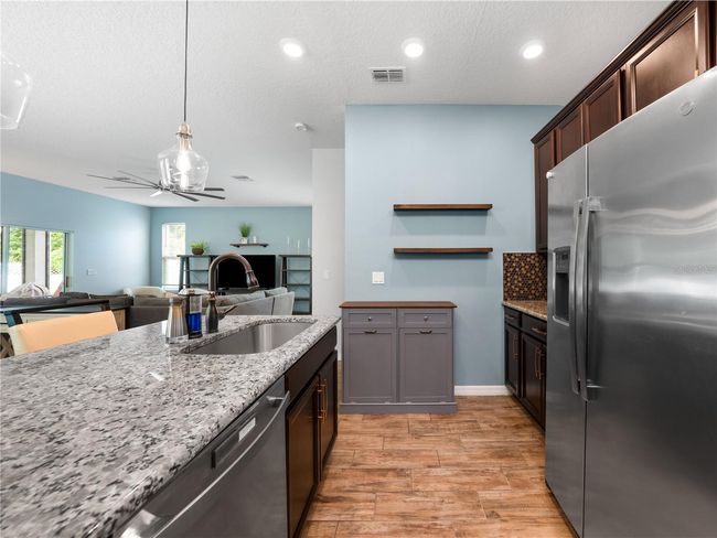 2556 Ocoee Reserve Ct, House other with 3 bedrooms, 3 bathrooms and null parking in OCOEE FL | Image 14