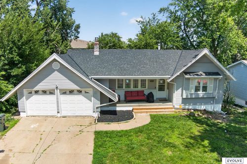 7141 Wood Lane Dr, La Vista, NE, 68128-2043 | Card Image