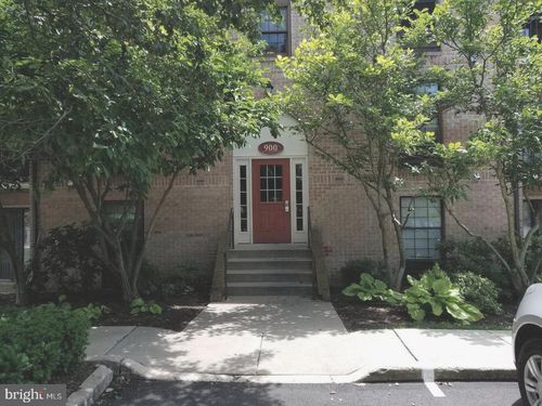 32-932 Washington Pl, CHESTERBROOK, PA, 19087-5872 | Card Image