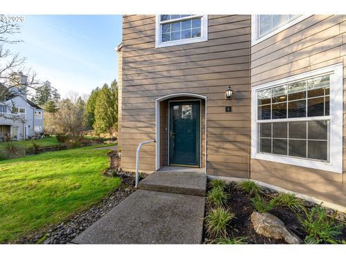b-8635 Sw Curry Dr, Wilsonville, OR, 97070-7872 | Card Image