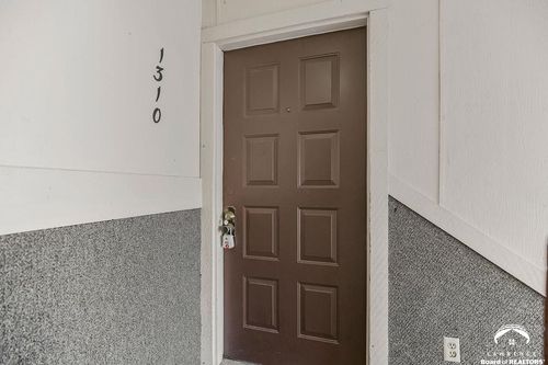 1310 Westbrooke St, Lawrence, KS, 66049-4048 | Card Image