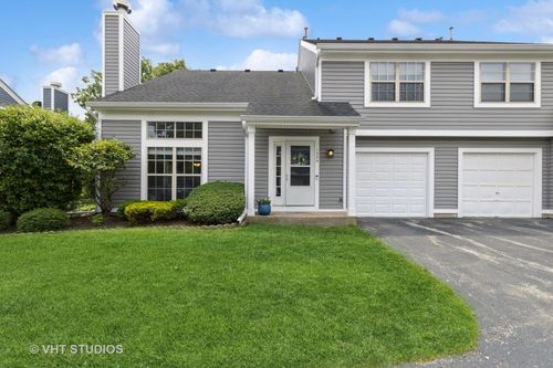 1224 Knollwood Dr, Palatine, IL, 60067-2074 | Card Image