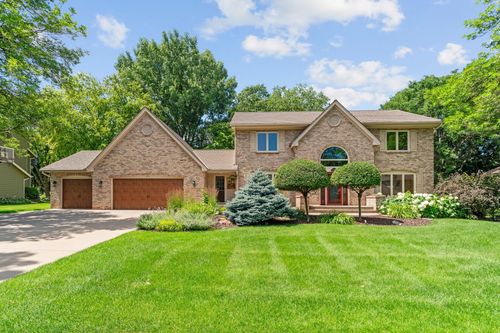 3675 Woodland Trl, Eagan, MN, 55123-2400 | Card Image