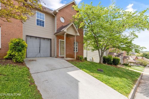 8719 Mowbray Way, Knoxville, TN, 37923-6514 | Card Image