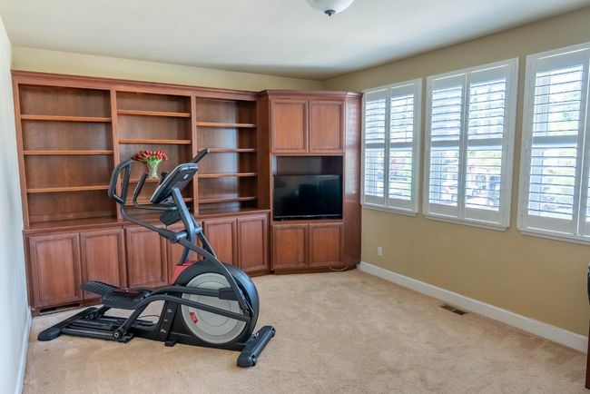 5950 Tanus Cir, House other with 5 bedrooms, 4 bathrooms and null parking in Rocklin CA | Image 31