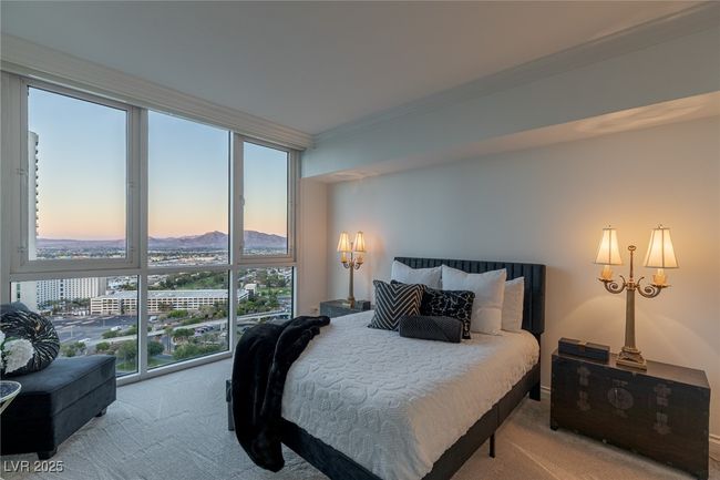 UNIT-2502 - 2877 Paradise Rd, Home with 3 bedrooms, 3 bathrooms and 1 parking in Las Vegas NV | Image 72