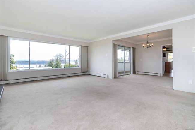 416 Parkhill Terr, House other with 5 bedrooms, 3 bathrooms and 8 parking in Ladysmith BC | Image 14