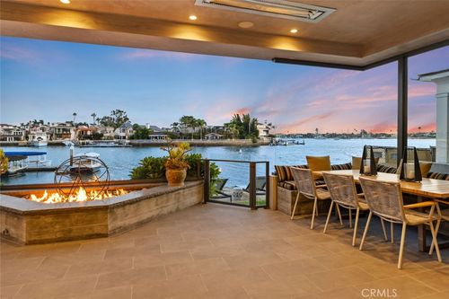 8 Beacon Bay, Newport Beach, CA, 92660-7217 | Card Image