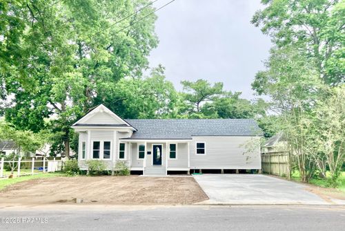 516 E Hutchinson Ave, Crowley, LA, 70526-4550 | Card Image