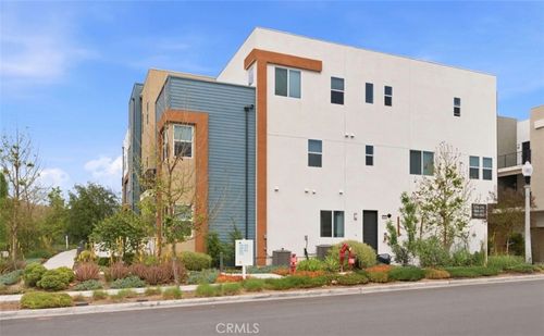 175 Sash, Irvine, CA, 92618-1456 | Card Image