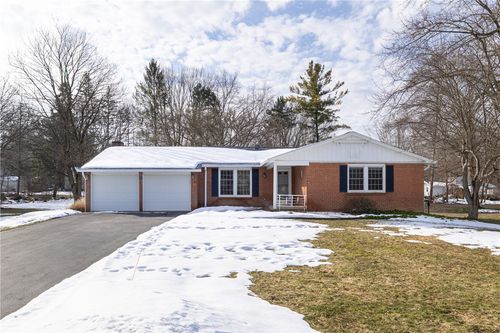 88 Coachman Dr, Penfield, NY, 14526-1206 | Card Image