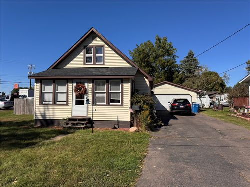 15 E Schneider Street, Rice Lake, WI, 54822 | Card Image